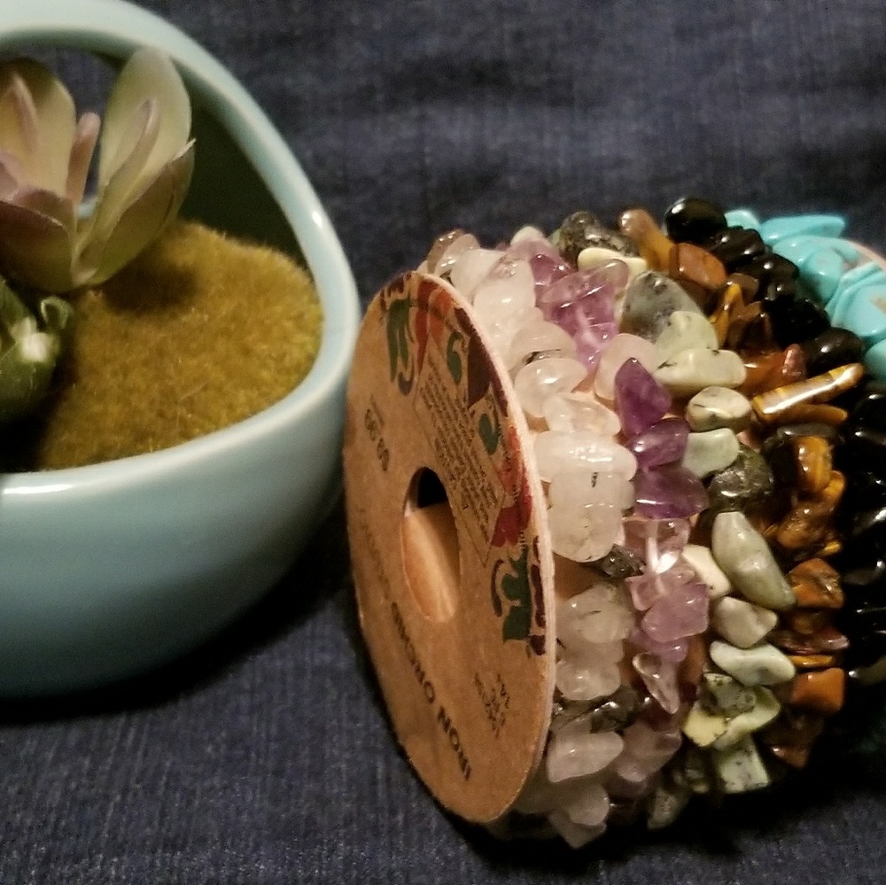 Set of 6 Bracelets Elastic Stretch Semi Precious S